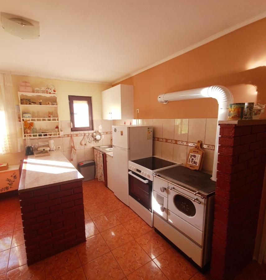 Ivan'S Holiday Home Virpazar Exterior foto