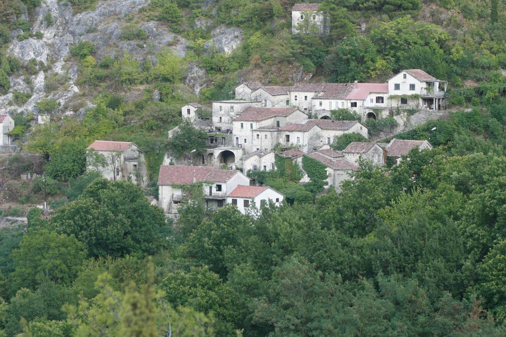 Ivan'S Holiday Home Virpazar Exterior foto